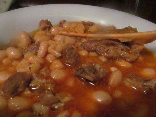 Kuzu Etli Kuru Fasulye Tarifi ve Malzemeleri