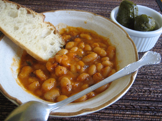 Konserve Kuru Fasulye Tarifi ve Malzemeleri