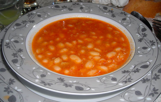 Kuru Fasulye Tarifi ve Malzemeleri